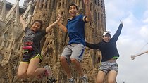 Barcelona Running Tour. Discover the city with a local