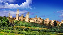 Tuscany countryside from Livorno: Private Volterra, San Gimignano & Wine Tasting