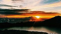 Sunrise mount batur trecking all inclusive