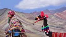 From Cusco: Rainbow Mountain 1-Day + Meals