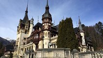 Private Day Trip to Peles Castle, Dracula's Castle and Brasov