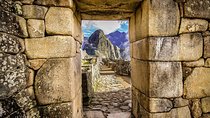 Valle Sagrado + Machu Picchu By Train (2 Days)