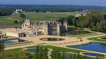 Private Visit Chantilly Castle 5 hours by luxury car