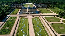 VAUX-LE-VICOMTE- private day-trip (pickup and dropoff at/to your hotel in Paris)