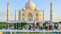 Private Taj Mahal & Agra Fort Tour from Delhi by Car