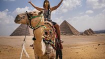 Guided Tour to Giza pyramids Sphinx and Egyptian museum