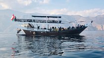 Musandam Sea Safari with Lunch From Dubai