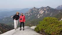 Hike at Mt. Bukhansan National Park with professional Guide(including Lunch)