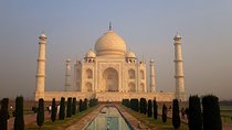 Exceptional One Day Tajmahal Trip by Car from Delhi