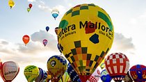 Romantic Sunrise Balloon Tour in Majorca