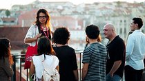 Private Tour: Lisbon Sunset Walking Tour with Fado Show and Dinner