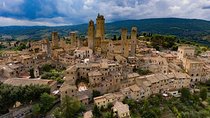 Private car trip to Siena and San Gimignano from Florence (8 h)