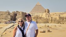 Giza Pyramids and Sphinx: Half-Day Private Tour Including Lunch with Camel Ride