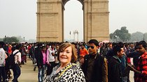 Delhi Sightseeing Half Day Tour with Guide, transfers and AC car