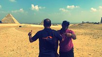 Day Tour at the Pyramids of Giza & the Egyptian Museum 