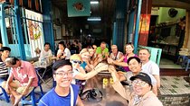 Ho Chi Minh city Street Food by scooter tour | female driver