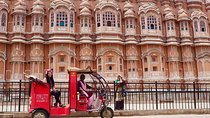 Explore Jaipur City tour by Rickshaw - A different experience