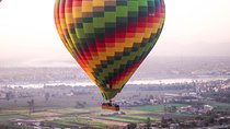 Luxor: Sunrise Hot Air Balloon Ride
