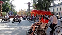 Cyclo Tour - Water Puppet Show and " Foot on Food tour "(Duration 4 hours)