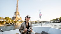 Seine River Guided Cruise Champagne Option by Vedettes de Paris