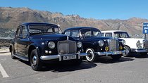 Cape Peninsula in a Vintage Car (Penguins, Cape Point & Chapman's Peak drive)