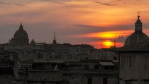 Sunset in Rome Sightseeing and Piazzas with appetizer