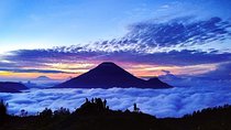 Sikunir Sunrise & Dieng Plateau Start Yogyakarta