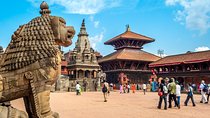 Wonder around Pashupatinath Temple, Boudanath Stupa and Bhaktapur Durbar Square