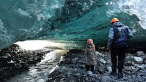  4 Day Blue Ice Cave, South Coast, Golden Circle, Snæfellsnes & Northern Lights