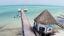 Discover the magic at HOLBOX & Punta Mosquito. Lunch included.