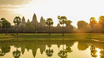 Personalised Angkor Wat Sunrise Off-the-Beaten Track Tour