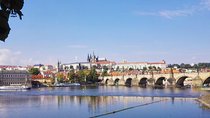 Get to see all sites in one tour - Prague private tour by minivan