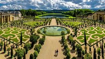 Private 5-hour round transfer to Versailles from Paris. Best offer!