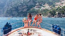 Capri Small-Group Boat Day Tour from Sorrento