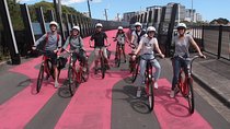 The Inside Loop: an electric bike tour of Auckland's Coolest Neighborhoods