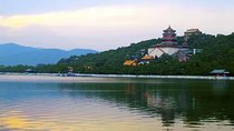 Beijing Private Layover Guide Tour to Mutianyu Great Wall and Summer Palace 