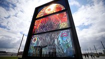 Belfast: Glass of Thrones Walking Trail