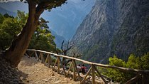 Hiking tour Samaria gorge