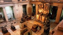 Day Tour at the Pyramids, Sphinx and The Egyptian Museum