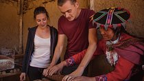 Pottery classes in a hidden community in Cusco 
