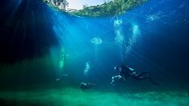 Discover Scuba Diving in cenote Casa including underwater video!