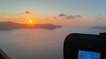Private Helicopter Tour Santorini 20 minutes - up to 4 passengers