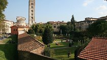 Shore excursion from Livorno to Pisa and Lucca