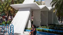 Miami Beach: Transcending Mall