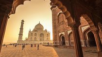 Private Same Day Taj Mahal, Agra Fort and Fatehpur Sikri Tour From Delhi by Car