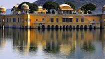 Private Full Day Jaipur City Tour with Professional Guide 