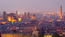 Sips and bites of nocturnal Bologna