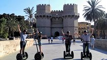Walking Tapas 1h & Segway Valencia Tour 1h