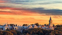 Sultans and Secrets: Topkapı Palace and Hagia Sophia Private Tour