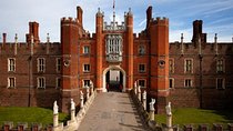 London, Windsor Castle, Hampton Court Palace with Free Snack Pack